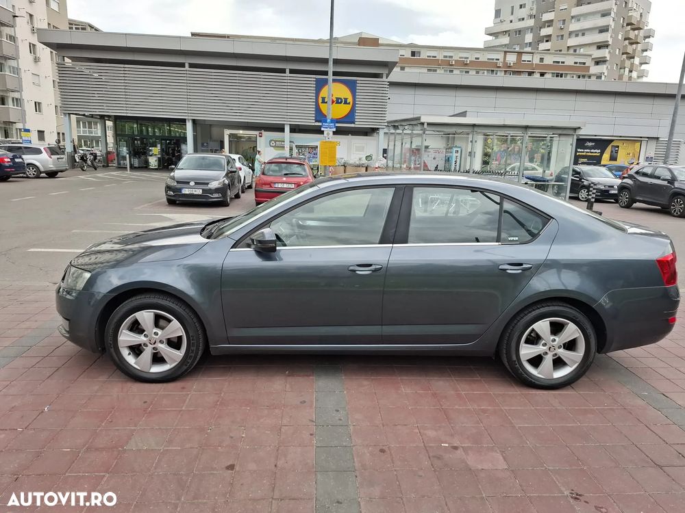 Skoda Octavia 1.2 TSI ELEGANCE - 12