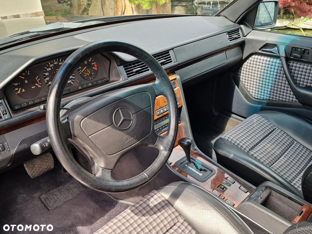 Mercedes-Benz W124 (1984-1993) - 6