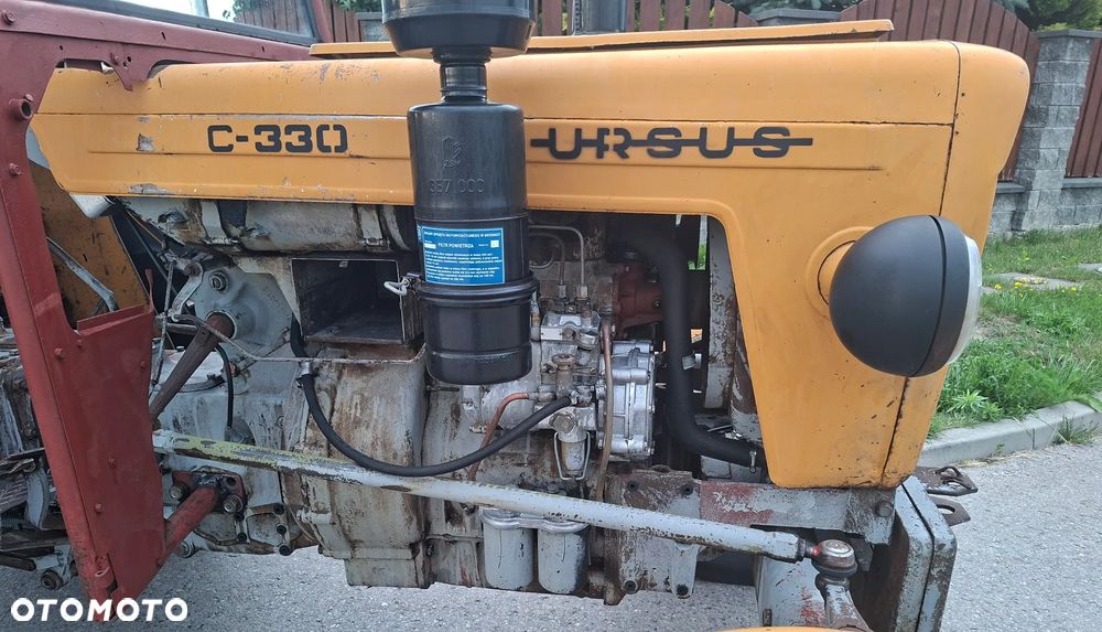 Ursus C-330 - 21