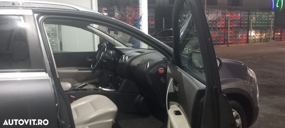 Nissan Qashqai - 4