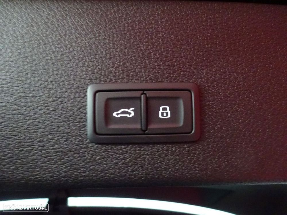 Audi e-tron Sportback 55 quattro S line - 32