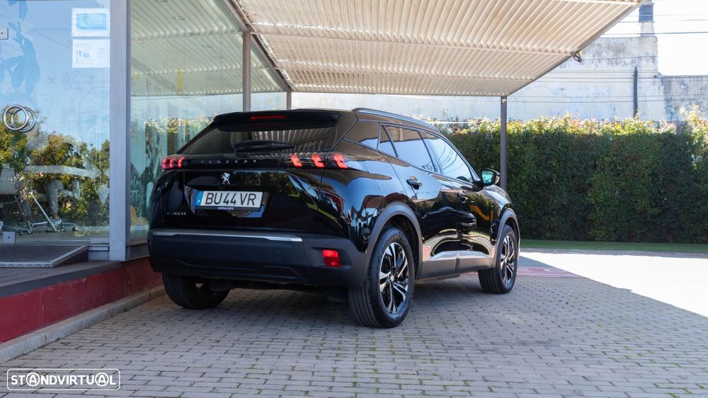 Peugeot e-2008 Allure - 3