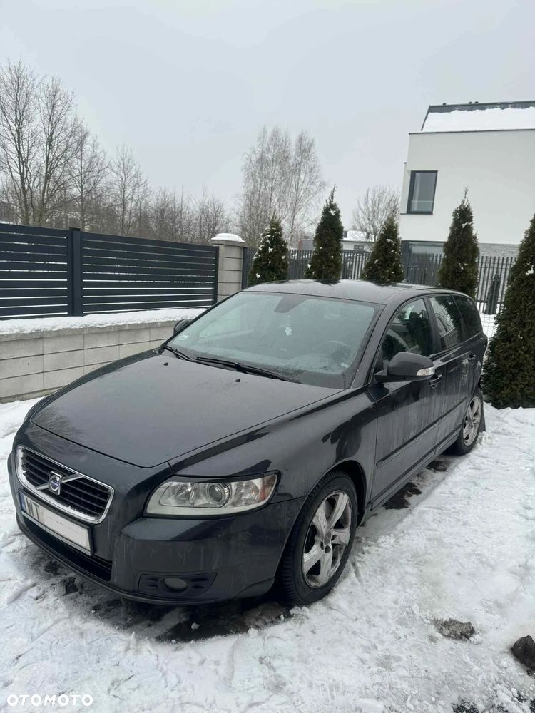 Volvo V50 - 3