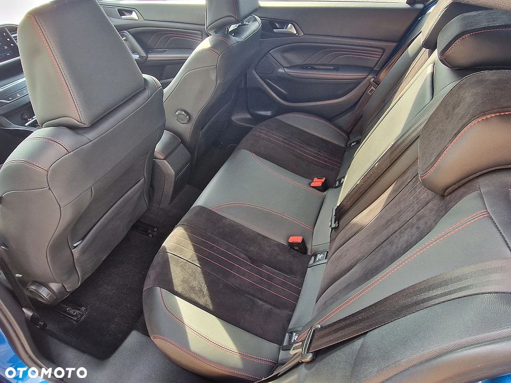 Peugeot 308 1.2 PureTech GT Pack S&S EAT8 - 10