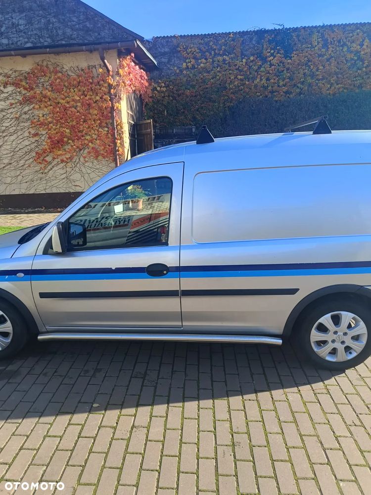 Opel Combo - 12
