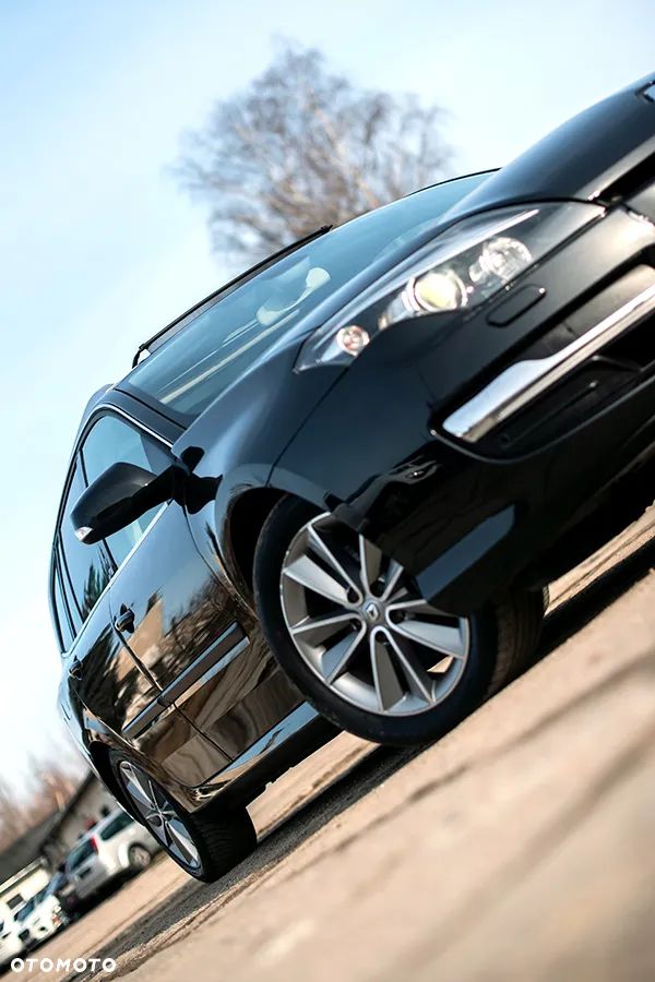 Renault Laguna dCi 175 FAP Initiale - 12