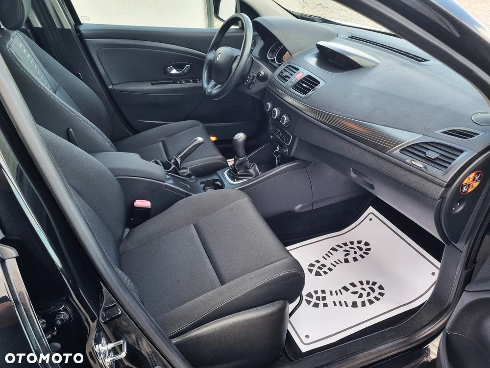 Renault Megane 1.6 16V Exception - 10