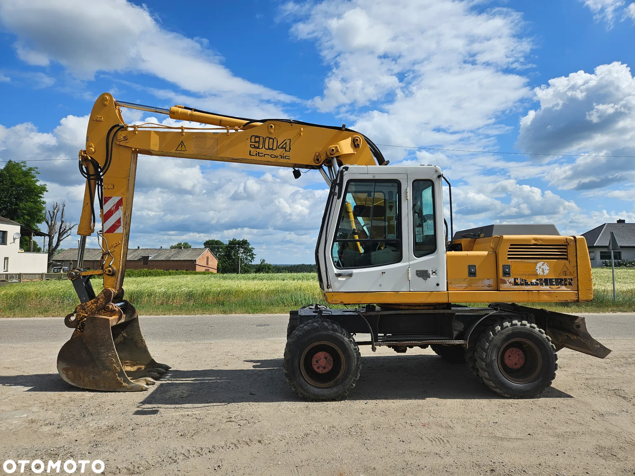 Liebherr 904 - 6