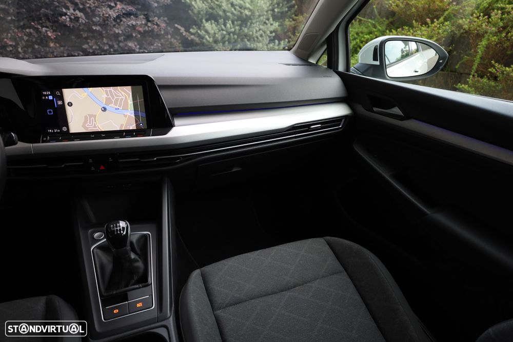 VW Golf 1.0 TSI Life - 16