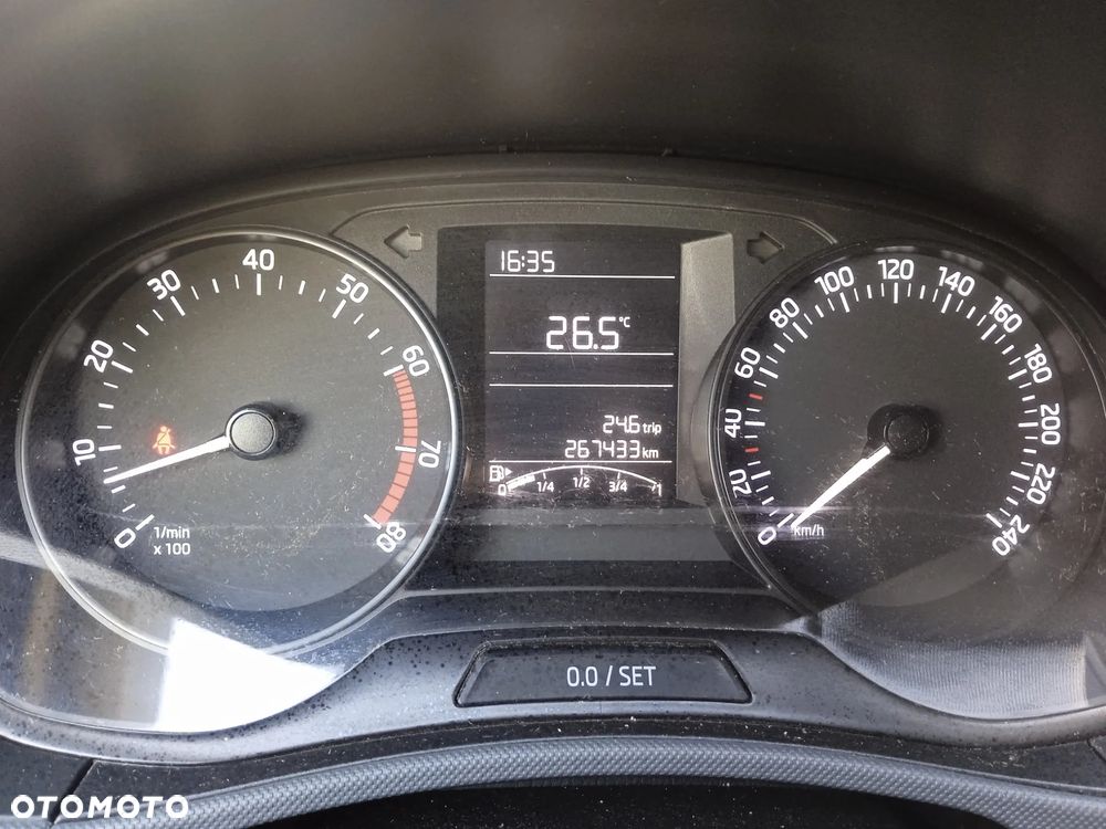 Skoda Fabia 1.2 TSI Ambition - 12
