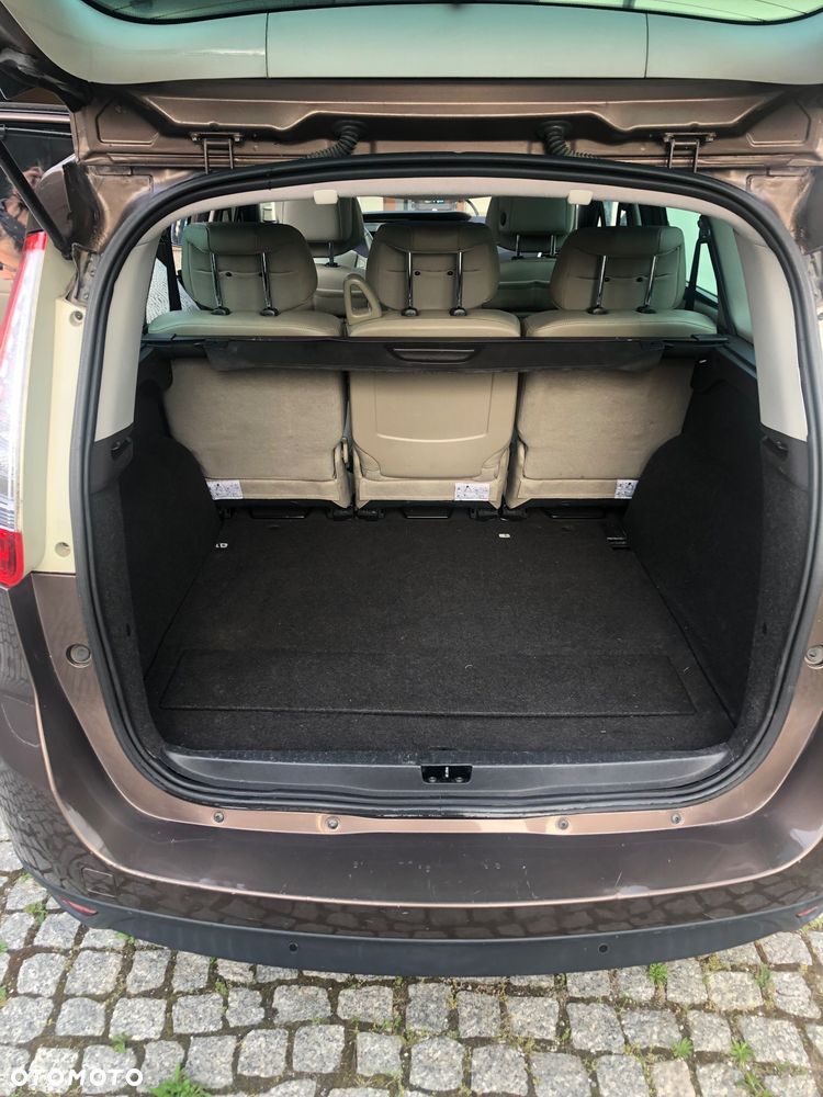 Renault Scenic 2.0 dCi Privilege - 21