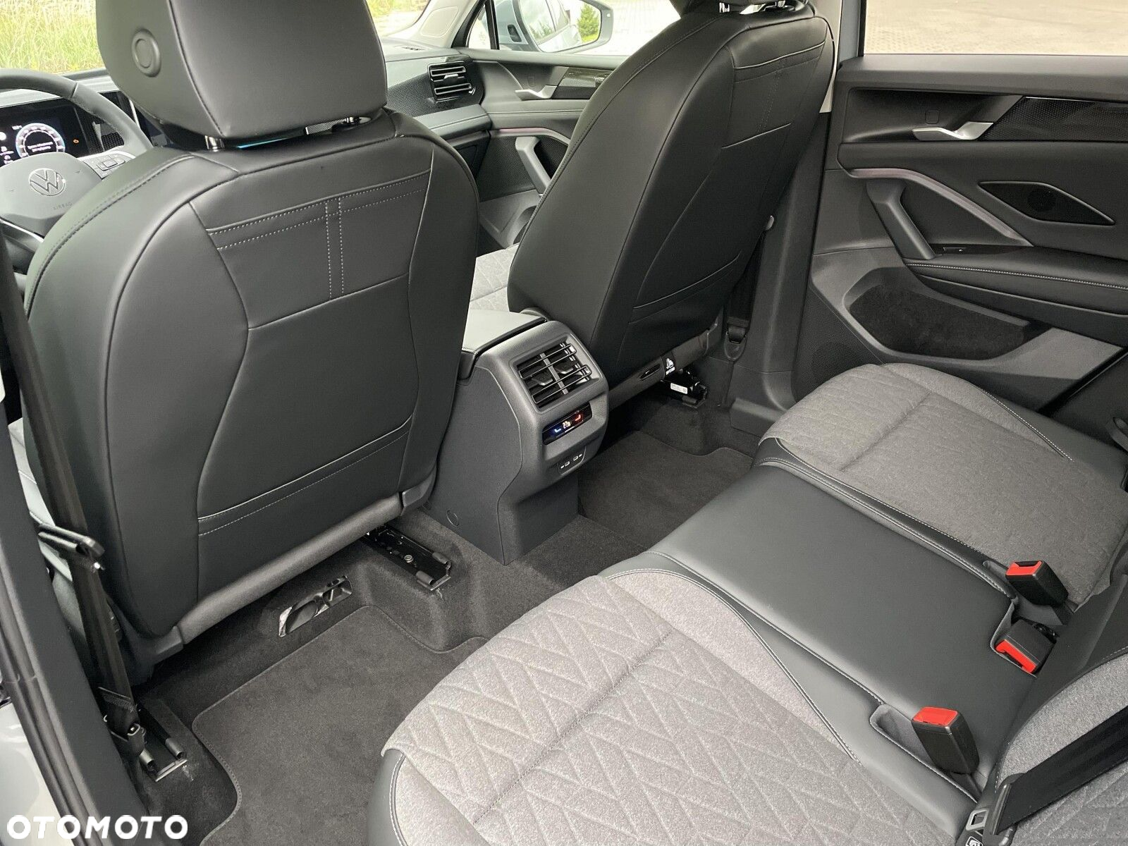 Volkswagen Tiguan - 18
