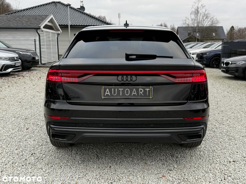Audi Q8 - 13
