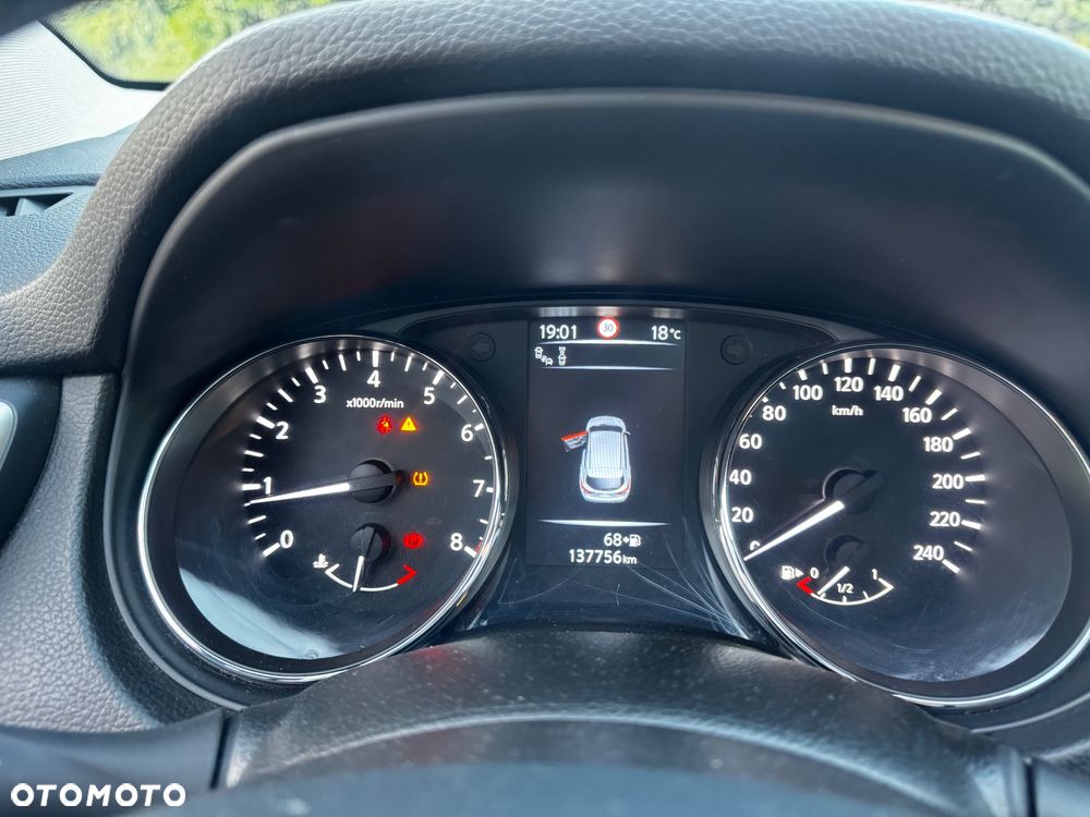 Nissan Qashqai 1.6 DIG-T Tekna+ - 27