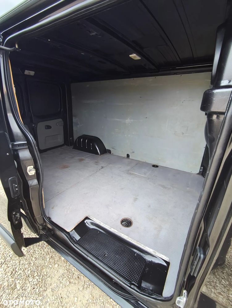 Renault Trafic - 20