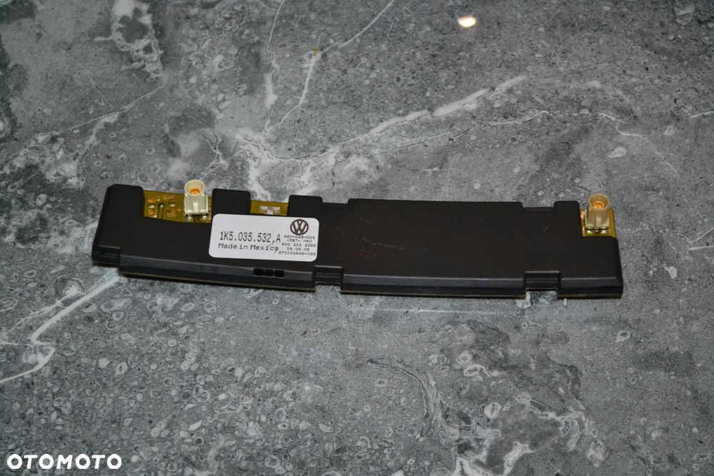 VW JETTA WZMACNIACZ ANTENOWY 1K5035532A - 1