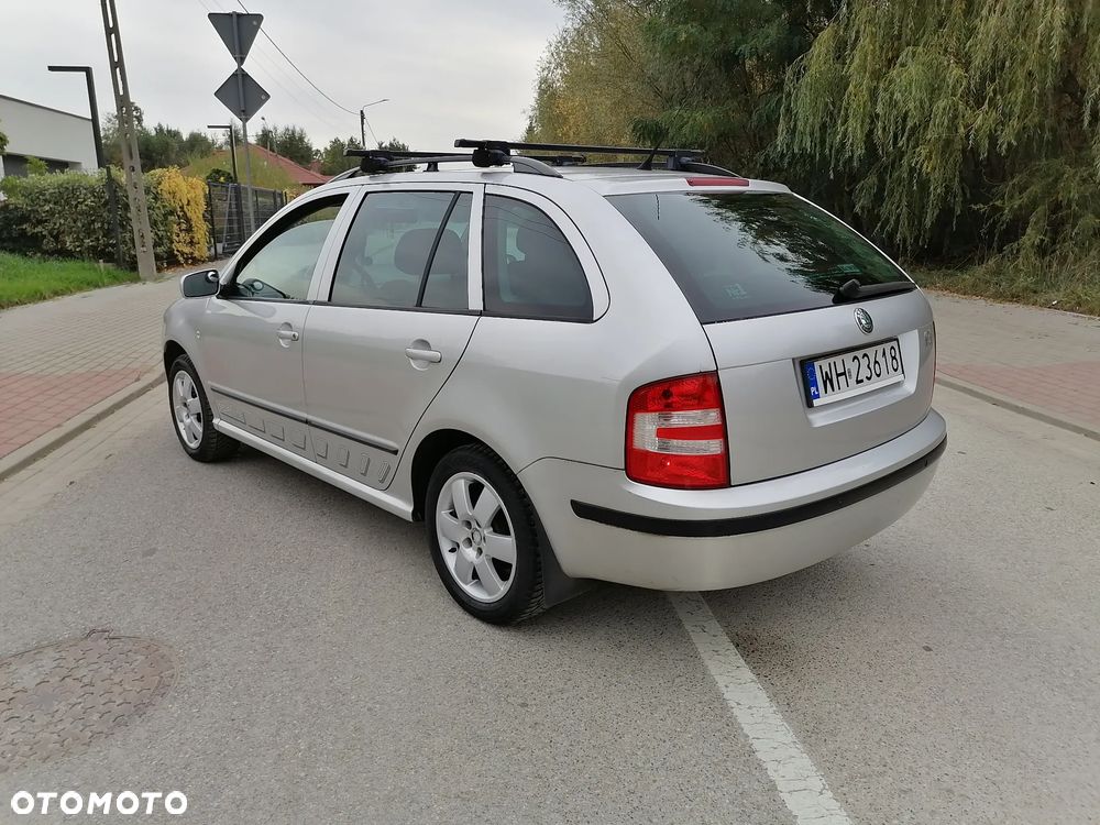 Skoda Fabia 2006 photo 5