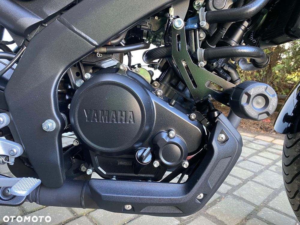 Yamaha XSR - 21