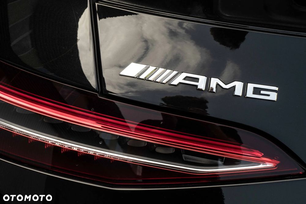 Mercedes-Benz AMG GT 43 4-Matic+ - 11