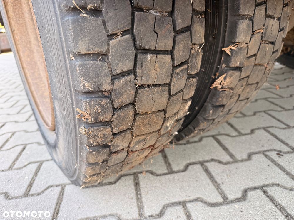 Iveco 120e22 - 8