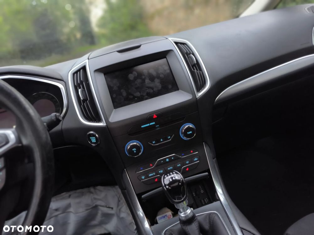 Ford S-Max 2.0 TDCi Titanium - 8