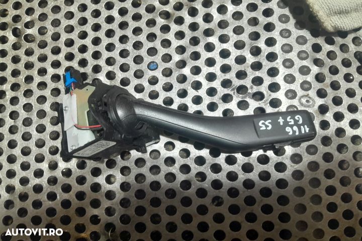 Maneta stergatoare parbriz si luneta 1K0953519 1K0953519 Volkswagen V - 2