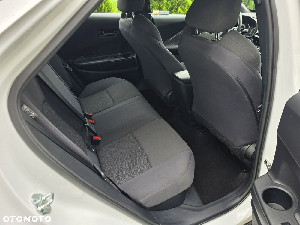 Toyota C-HR - 16