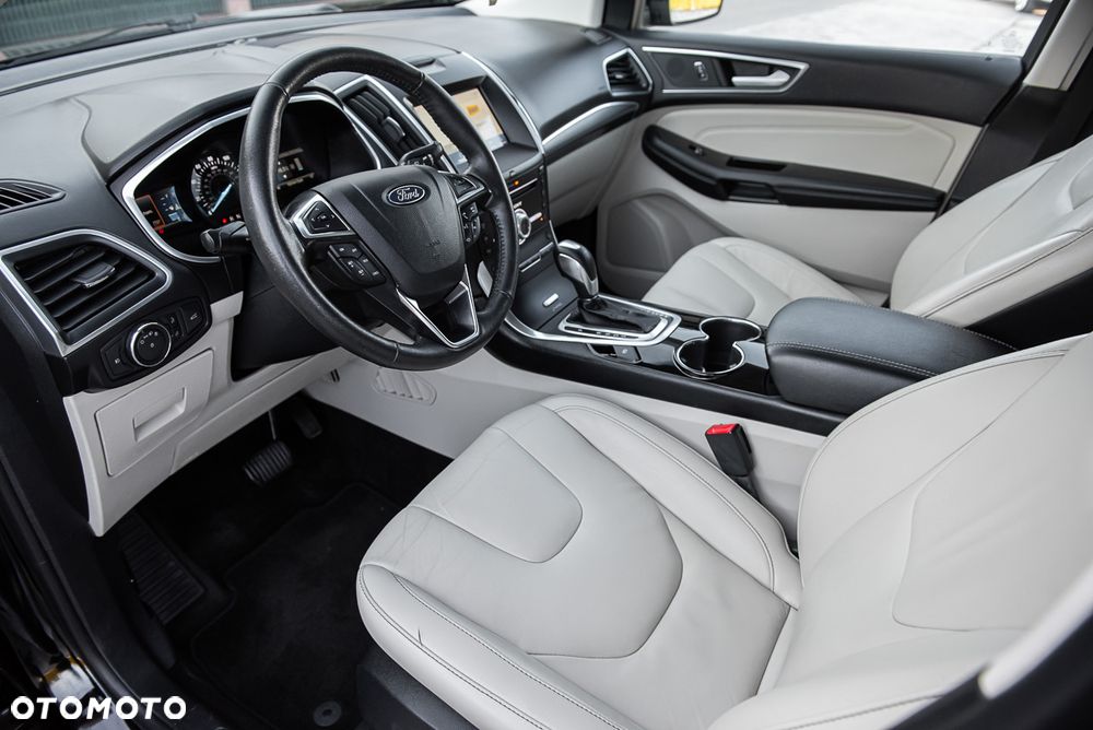Ford Edge - 5