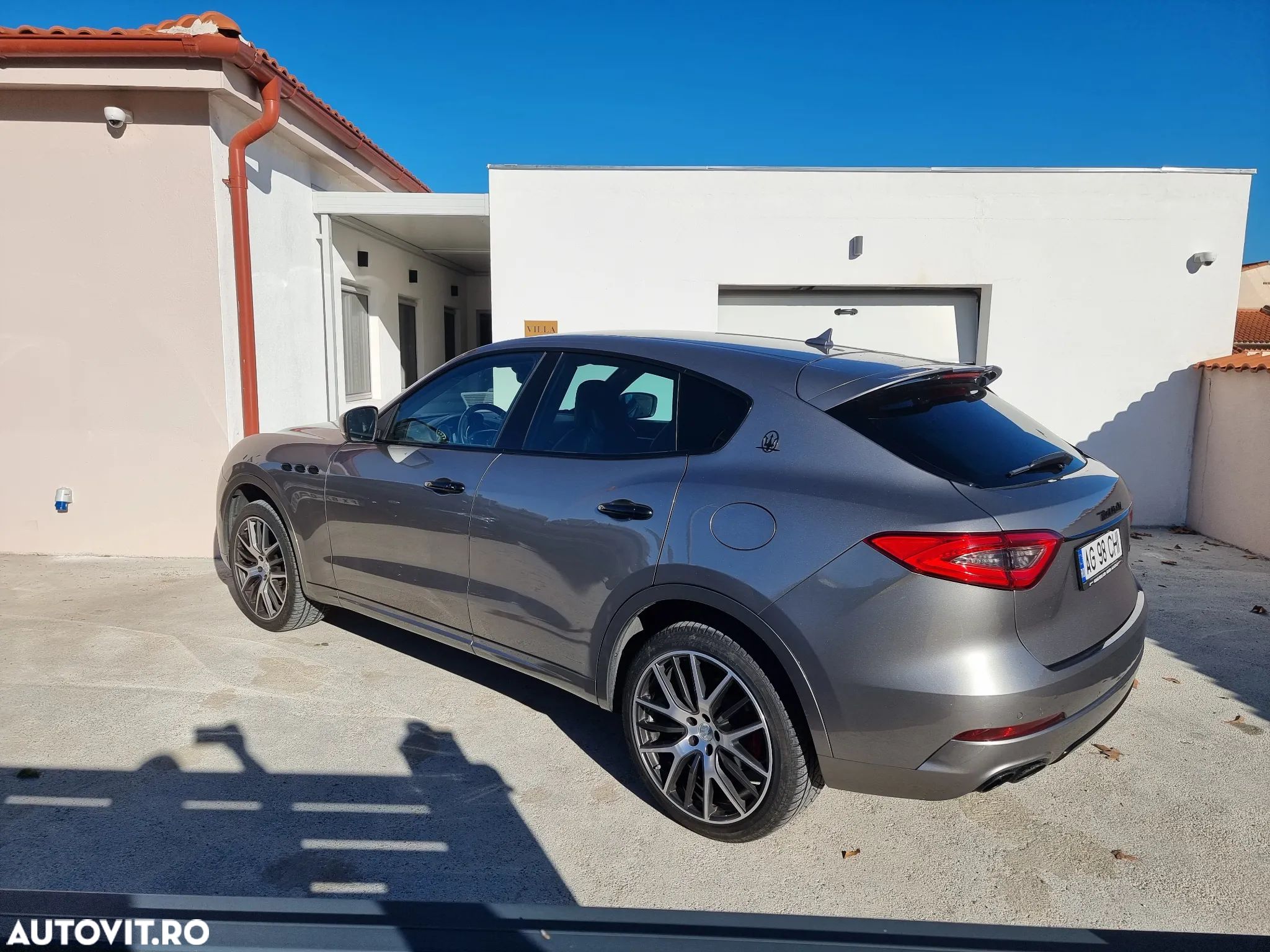 Maserati Levante - 1