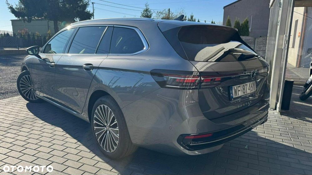 Volkswagen Passat - 5