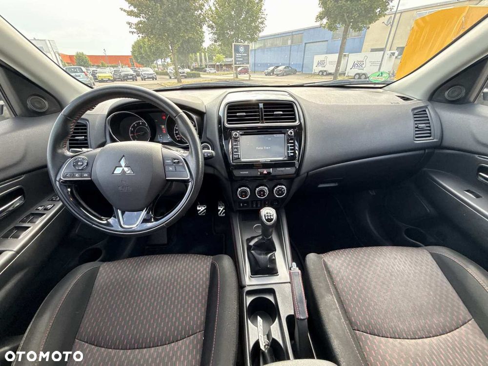 Mitsubishi ASX 1.6 Intense Plus Navi Blue Edition - 14