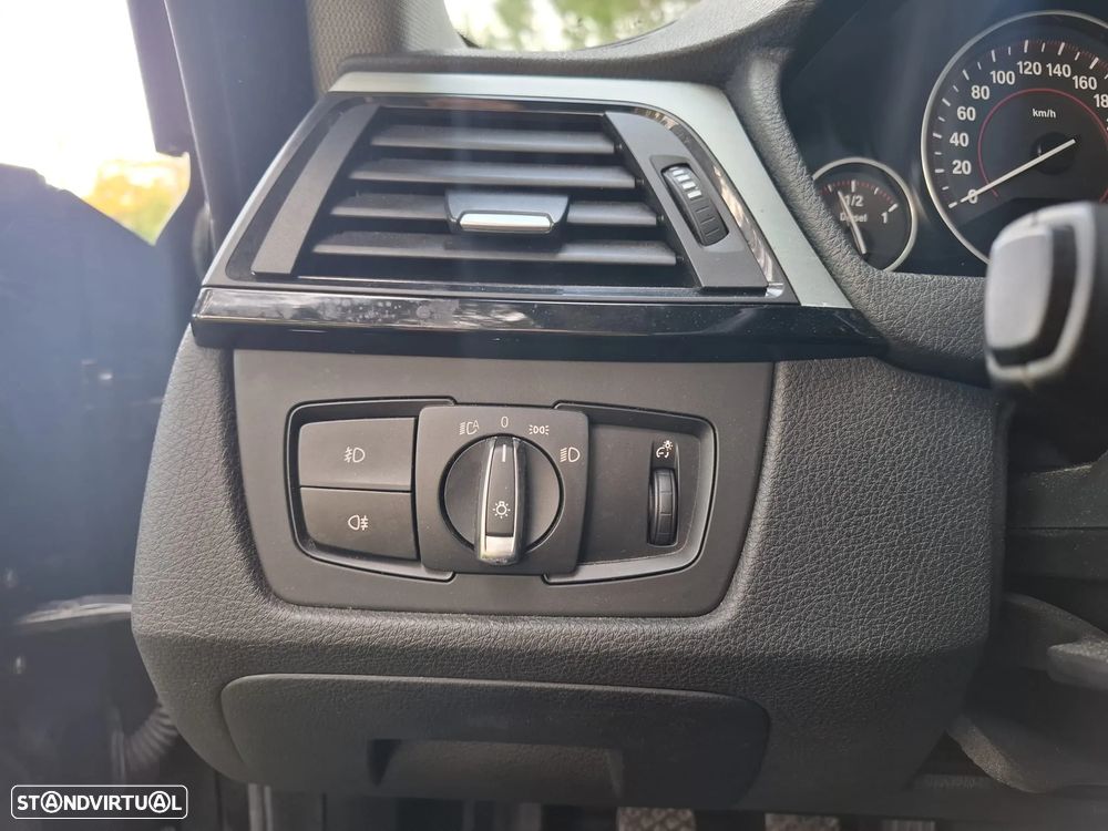 BMW 420 d Line Sport - 35