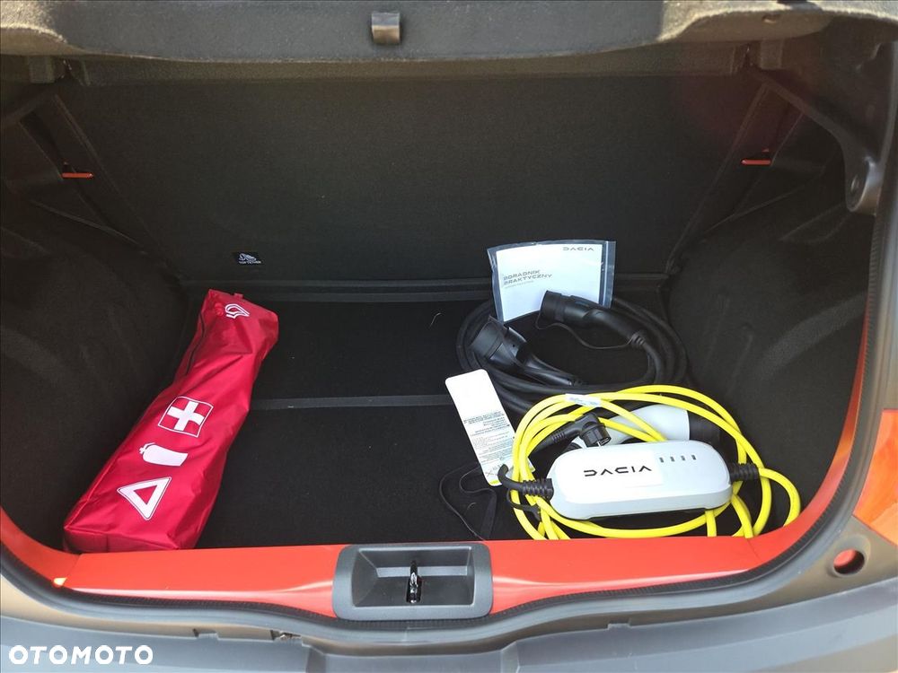 Dacia Spring Electric 24.3kWh 100 Extreme - 12