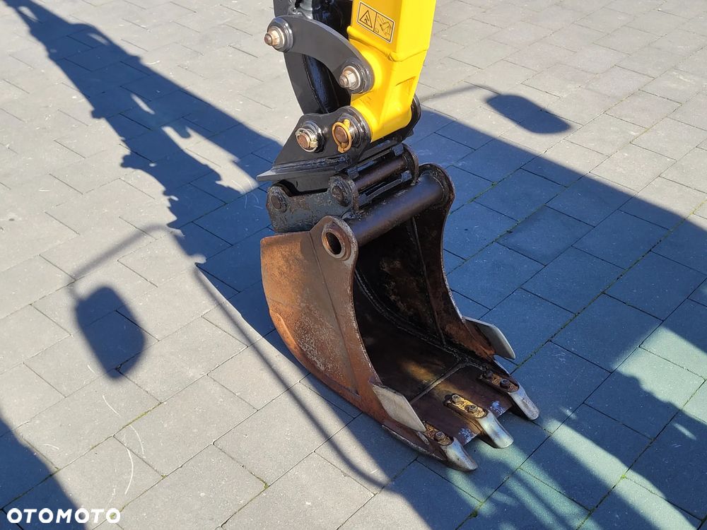 Yanmar SV18 / 1900h / sprowadzona / 2 łyżki / - 9