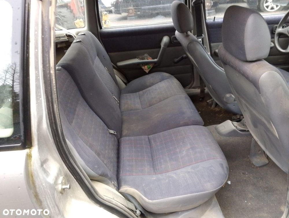 Fiat Punto 176 (93-97r.) 1.1B 54KM. Silnik 176 A6.000 / 176 B2.000 Skrzynia  C.514.5.10 / C.514.6.10 lakier 647 - Grigio Steel.Cały na części. GWARANCJA !!! - 11