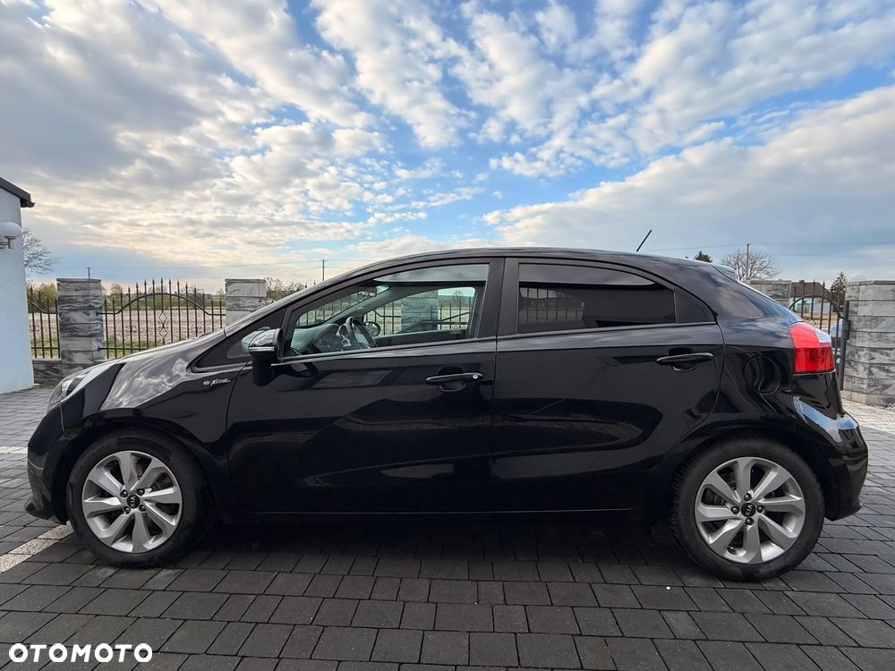Kia Rio - 3