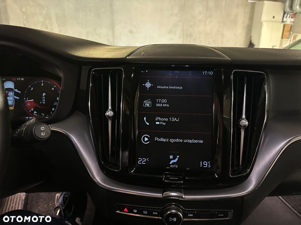 Volvo XC 60 D4 Momentum - 19
