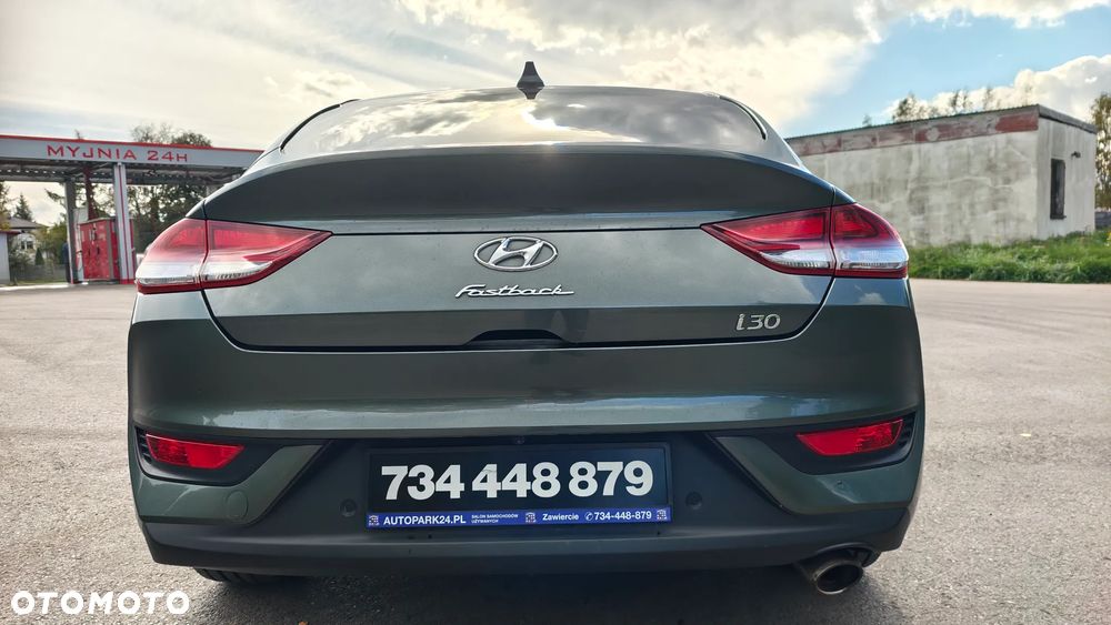 Hyundai i30 1.5 T-GDI 48V Premium DCT - 13