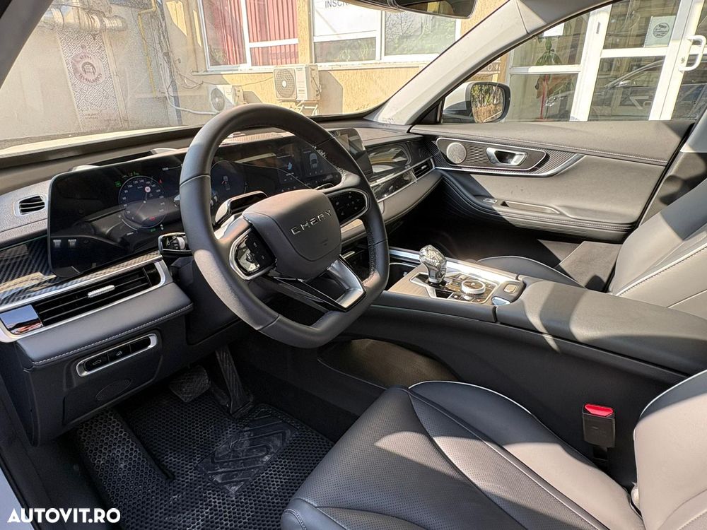 Chery Tiggo 7 1.6 TGDI AWD 7DCT Unique - 10