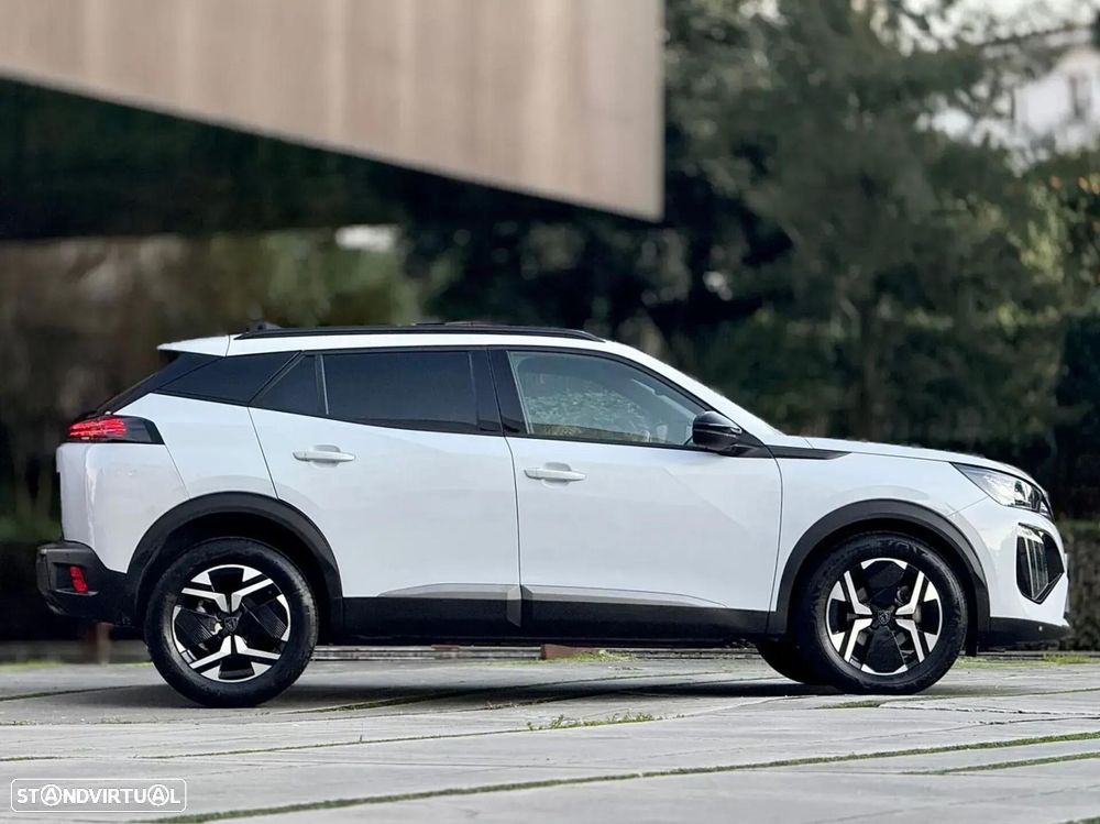 Peugeot 2008 - 12