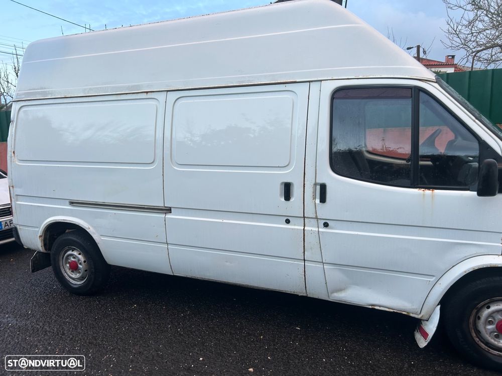 Ford Transit 190 2.5 D CD Longo - 4