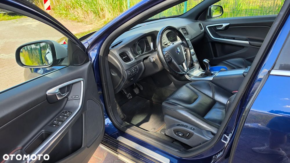 Volvo V60 D2 Drive-E Ocean Race - 10