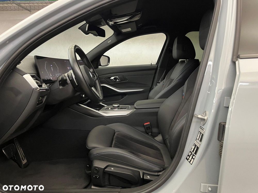 BMW Seria 3 320d xDrive M Sport sport - 17