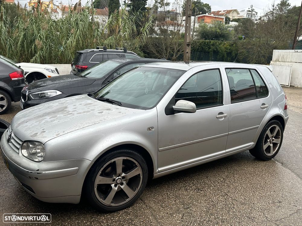 VW Golf 1.9 TDi Highline - 3