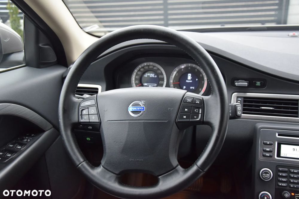 Volvo V70 2.5T Summum - 35