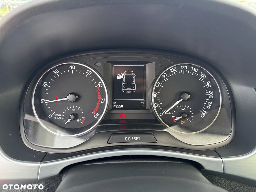 Skoda Fabia 1.2 TSI Ambition - 14