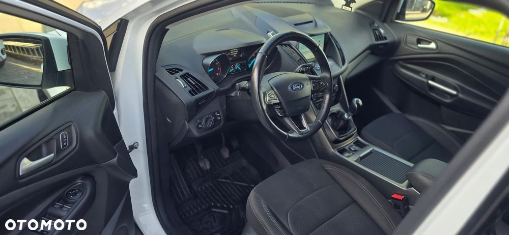 Ford Kuga 1.5 EcoBoost FWD Edition ASS MMT6 - 12