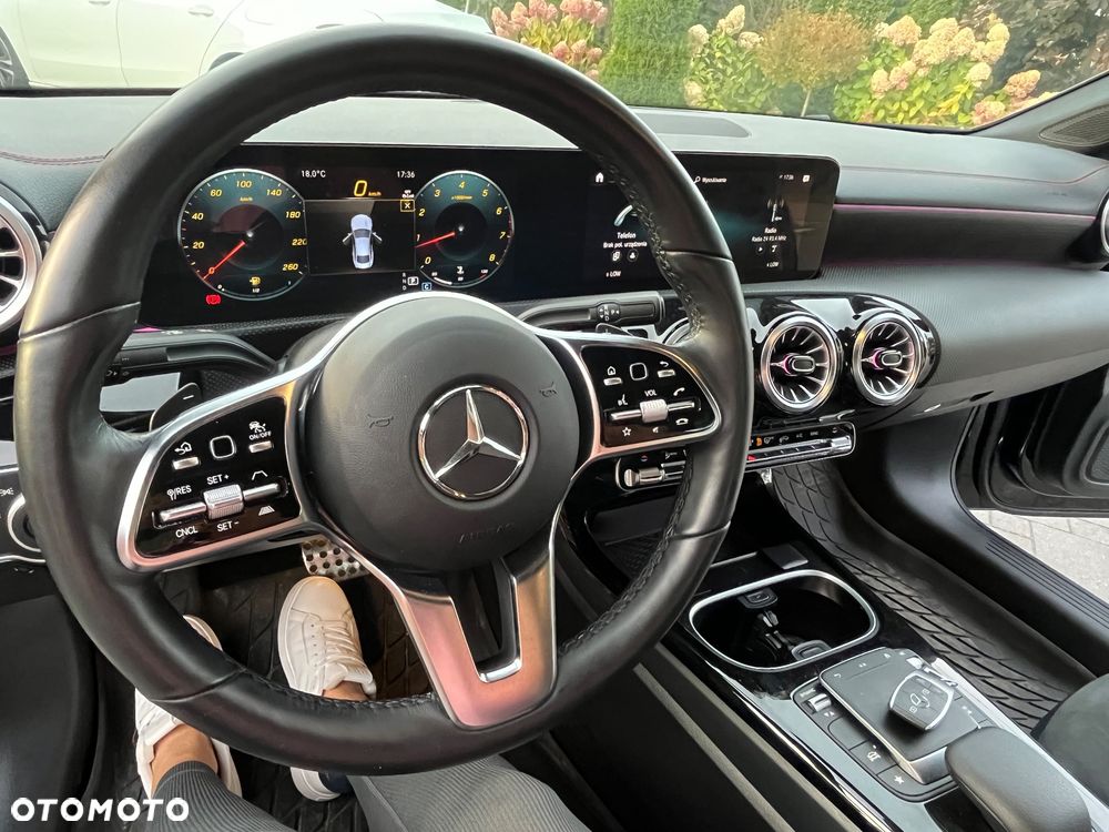 Mercedes-Benz CLA - 10