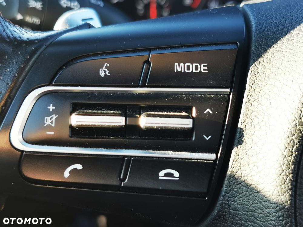 Kia Stinger - 26