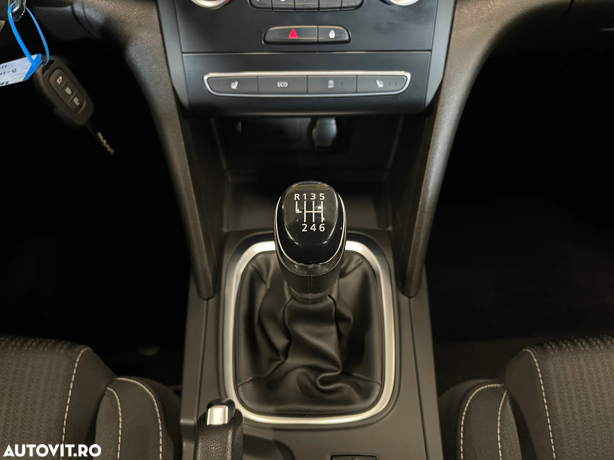 Renault Megane Blue dCi 116 Zen - 20